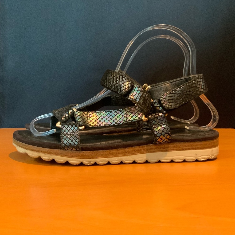 Skechers Holographic snake print sandals